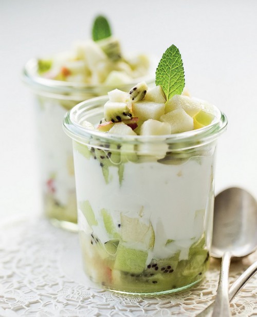 tartare-de-fruits-frais-au-yaourt.jpg
