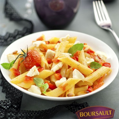 Penne tomates poivrons et fromage