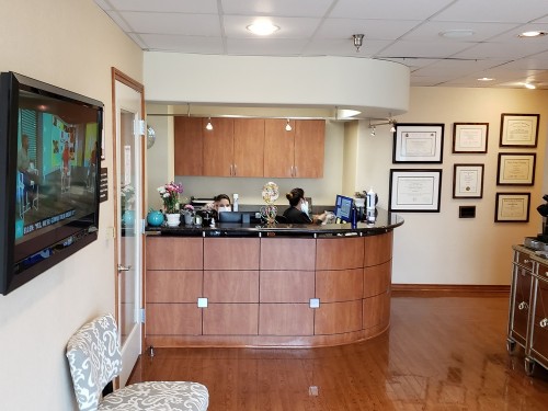 Highland Park Endodontics
7001 Preston Rd #301-A
Dallas, TX 75205
(214) 441-7439

https://ayikberto.com/patients/locations/highland-park-tx/