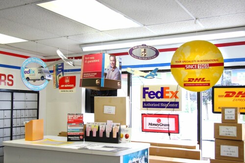 Philadelphia Mailroom
8001 Castor Avenue
Philadelphia, PA 19152
(215) 745-1100

http://www.philadelphiamailroom.com/
